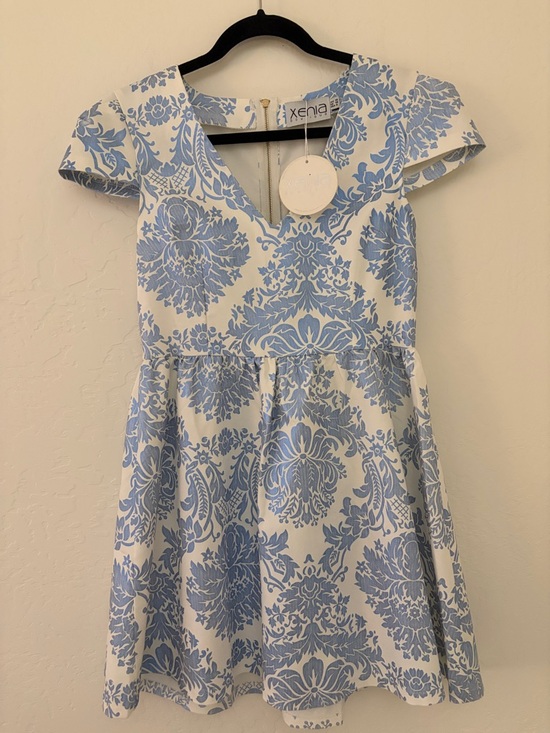 Xenia Boutique Dresses & Skirts - NWT Xenia Boutique Dress